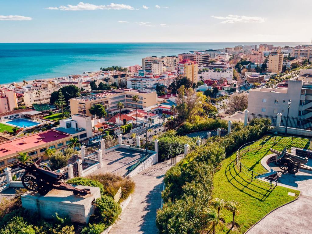Torremolinos Suite エクステリア 写真