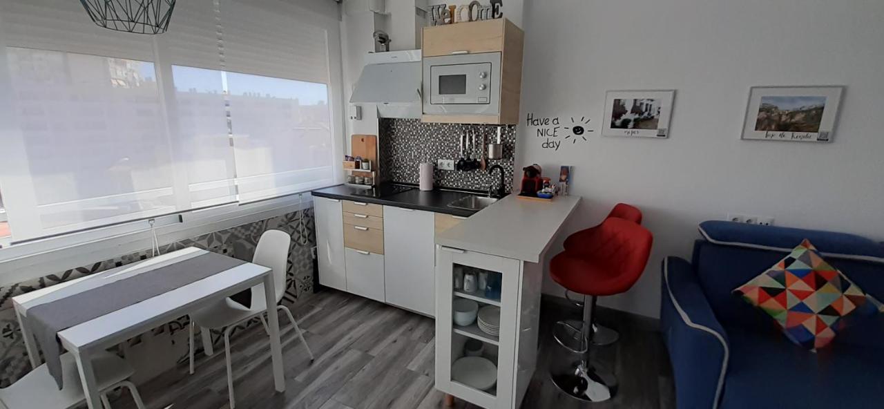 Torremolinos Suite エクステリア 写真